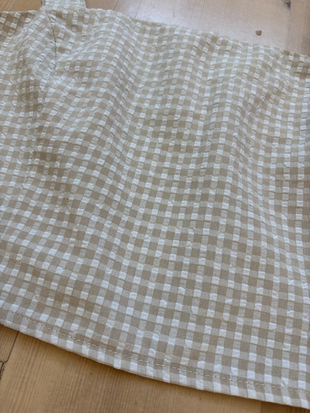 Lulus Tan and White Gingham Square-Neck Crop Top - Large - Picture 3 of 10